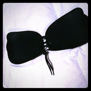 Black backless reusable C-cup sticky bra